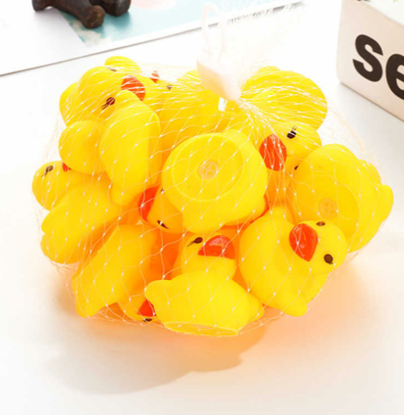 Cute Yellow Rubber Duck Bath Toy